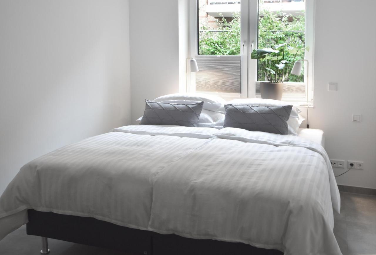 Familienfreundliche Neubauwohnung Mit Terrasse ハンブルク エクステリア 写真