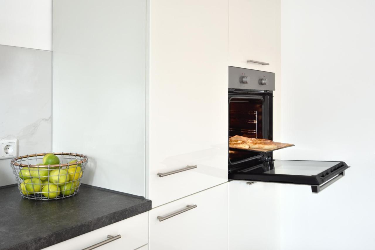 Familienfreundliche Neubauwohnung Mit Terrasse ハンブルク エクステリア 写真